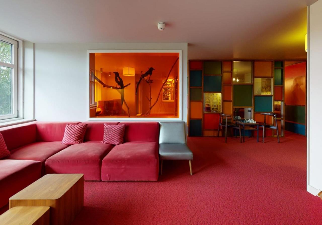 Private Bedrooms With Shared Kitchen And Studios At Iq Tufnell House In London Exterior foto